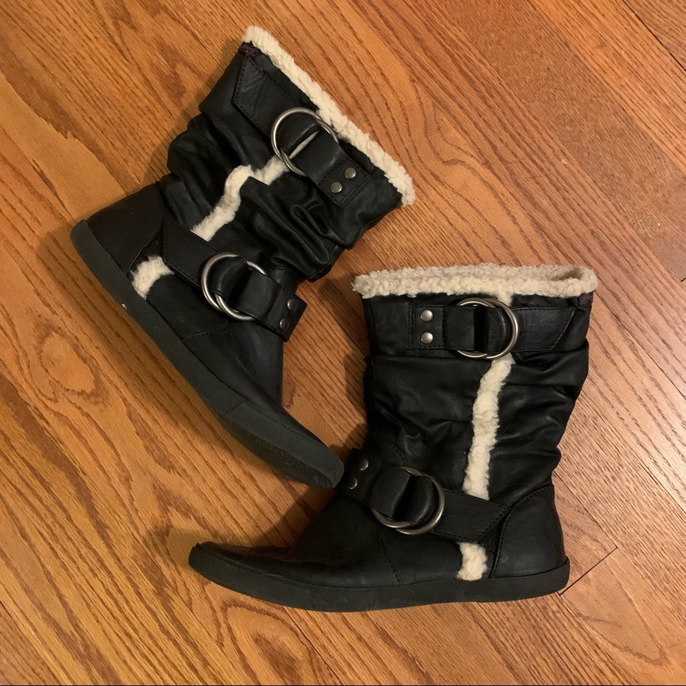 Black Boots